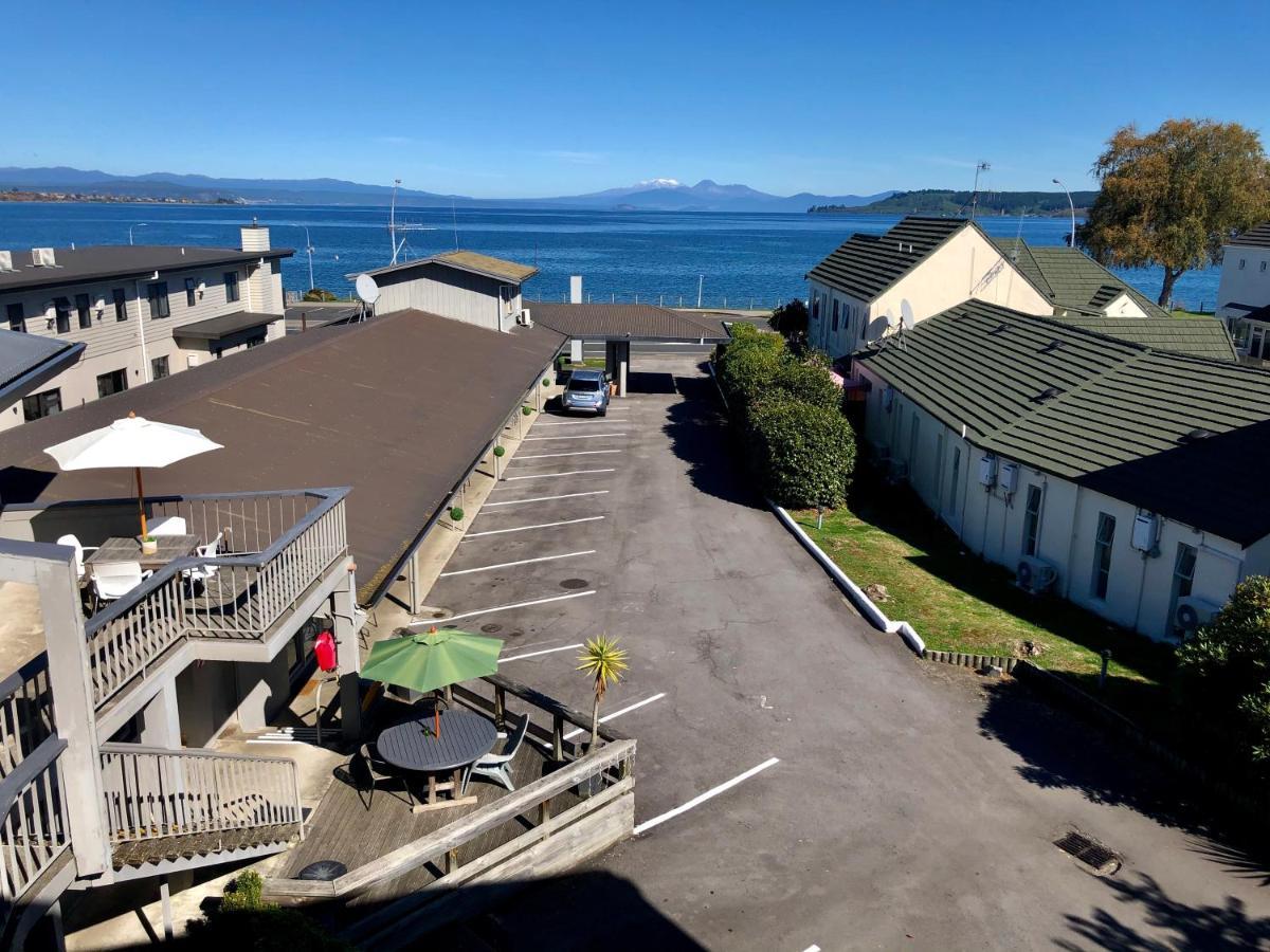 Absolute Lake View Motel Tauposee Exterior foto