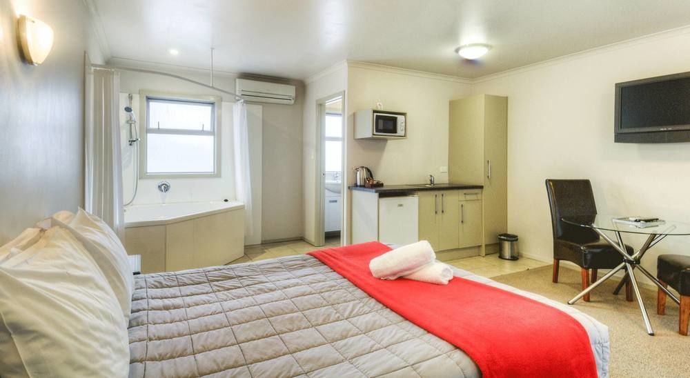 Absolute Lake View Motel Tauposee Exterior foto